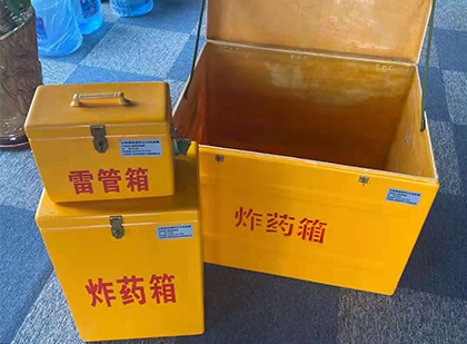 大通玻璃雷管箱生产标准全解析：安全、性能与合规的基石